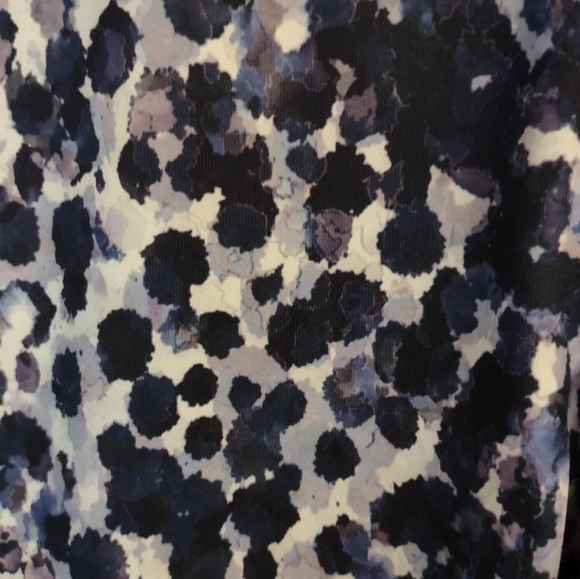 GAIAM Women's 7/8 High-Waisted Athletic Leggings Blue Abstract Size Medium - Picture 6 of 11